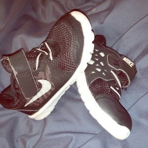 Kids Unisex Nikes